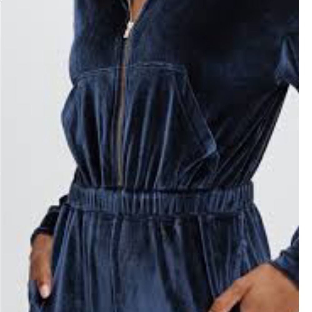 Fabletics jumpsuit - Picture 3 of 9